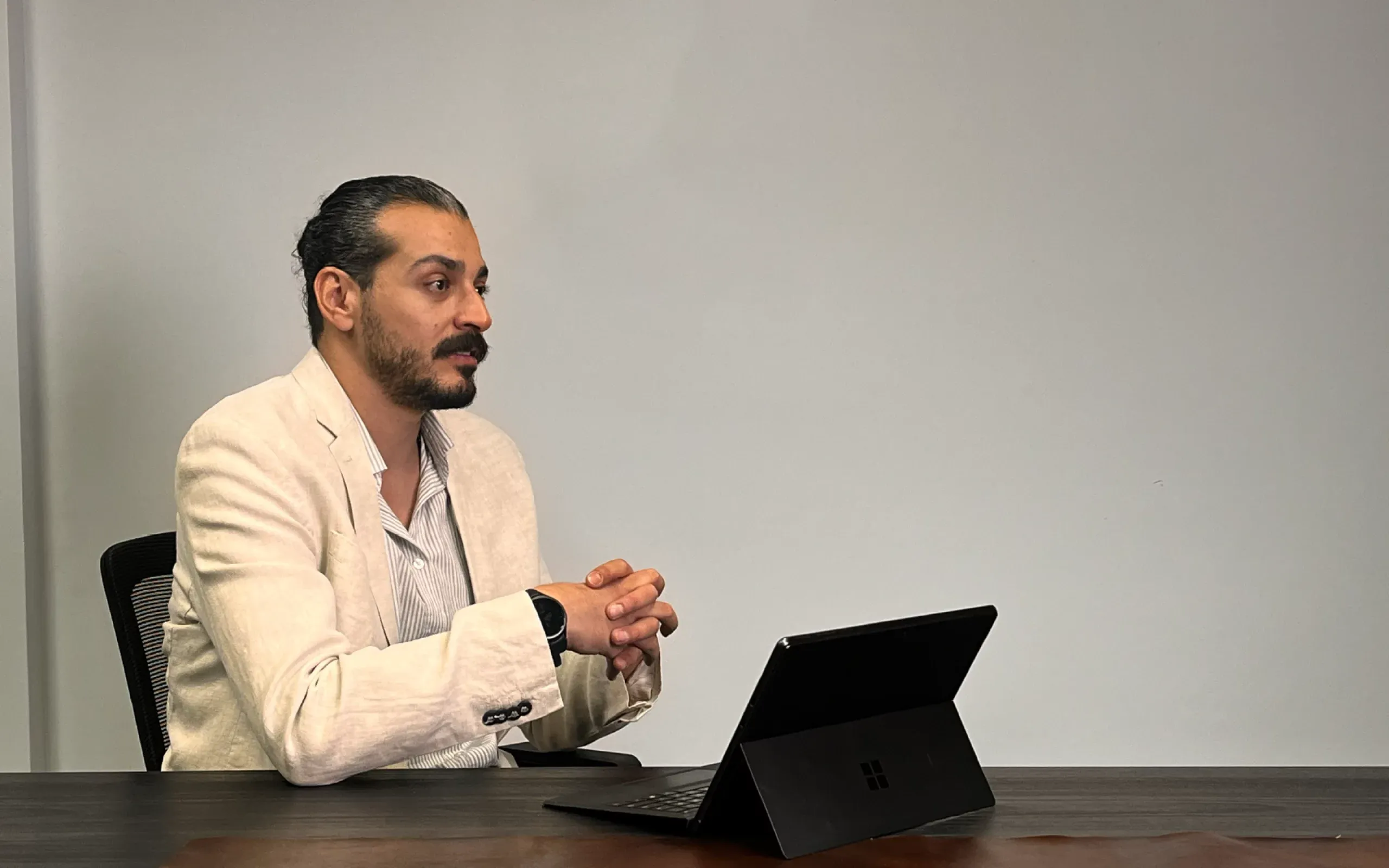 arya slider سبا سیستم